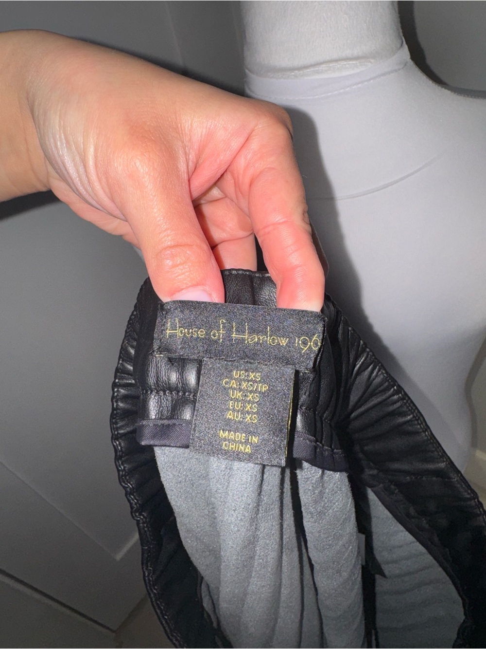 House of Harlow 1960 pleated vegan faux leather midi skirt/Size XS - Picture 5 of 7